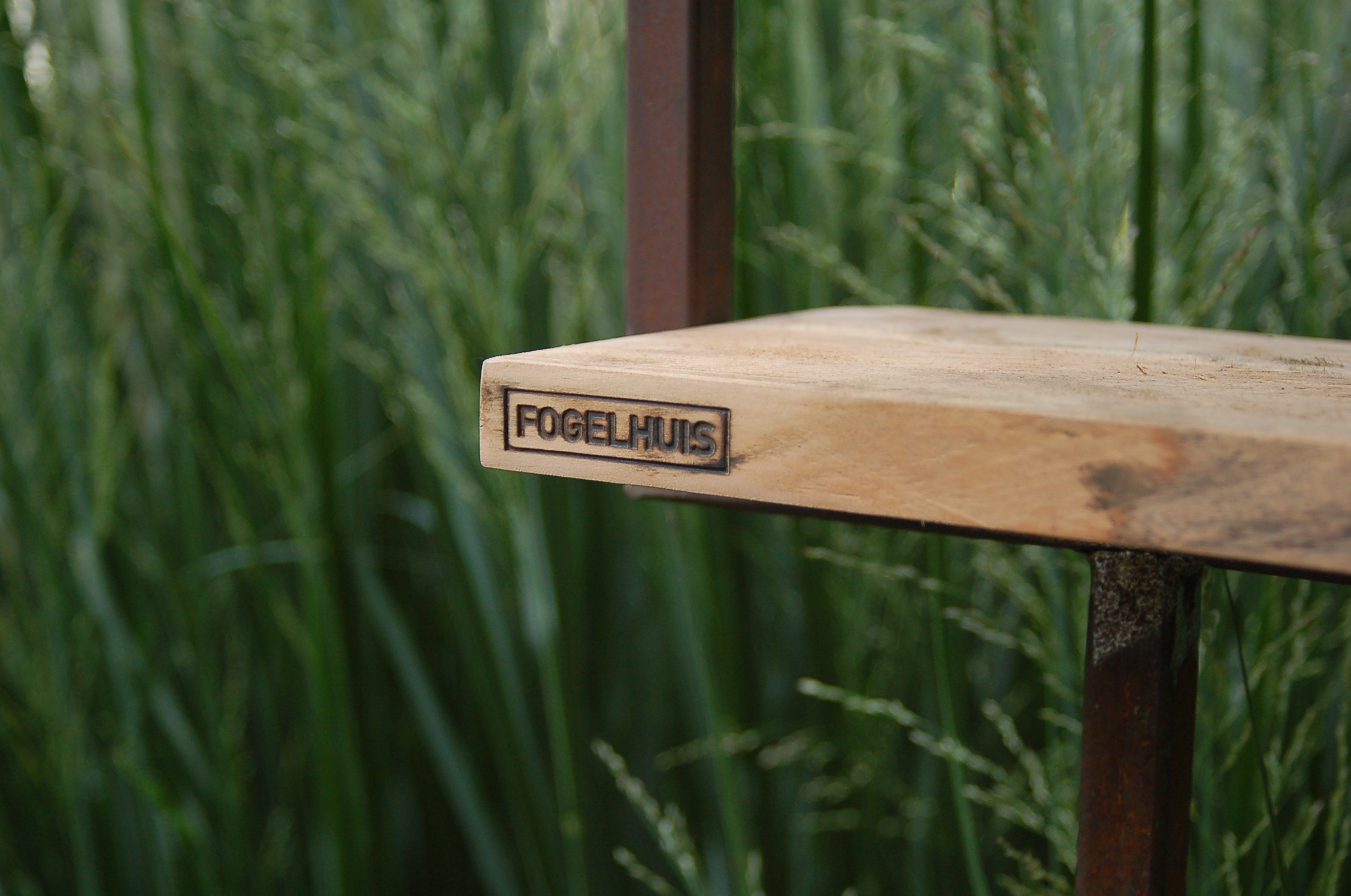 Fogelhuis M Douglas 35 x 42 x 20 cm detail 1