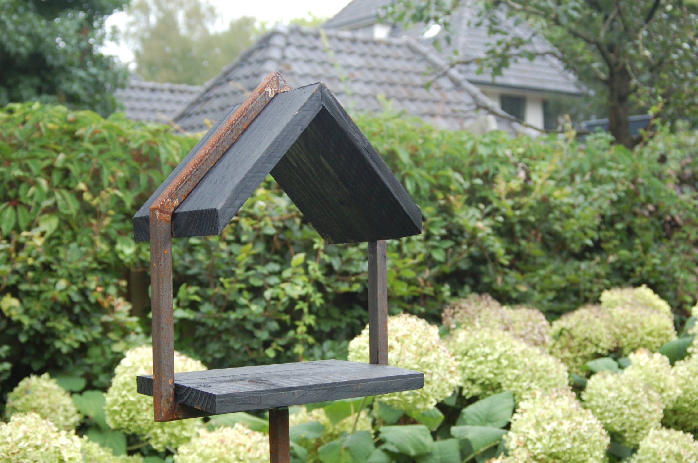 Fogelhuis M Douglas zwart 35 x 42 x 20 cm (1)