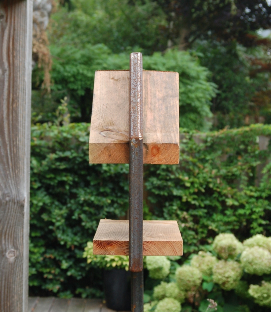 Fogelhuis XL Douglas 45 x 50 x 20 cm detail 1