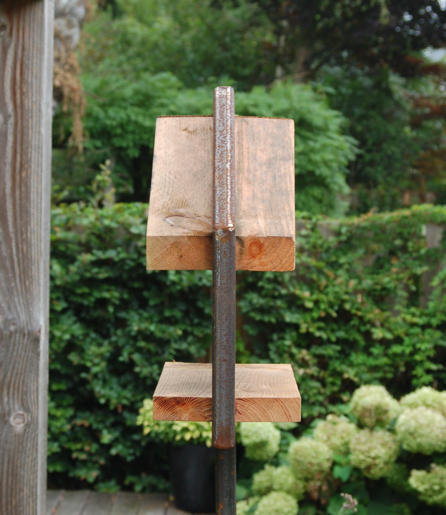 Fogelhuis XL Douglas 45 x 50 x 20 cm detail 1